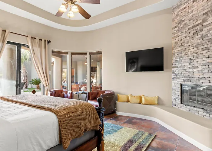 The Debonair Derby By Paseohomesaz With Heated Pool Holiday home Scottsdale