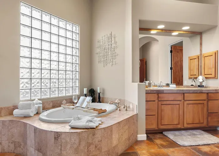 The Debonair Derby By Paseohomesaz With Heated Pool * Scottsdale