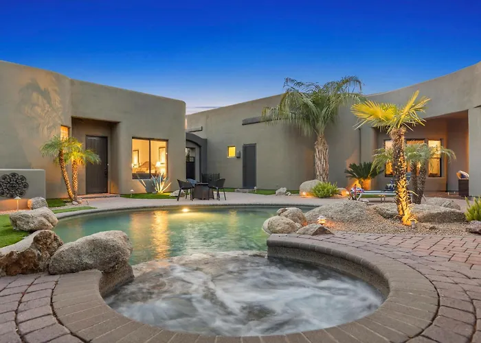 Holiday home The Debonair Derby By Paseohomesaz With Heated Pool Scottsdale