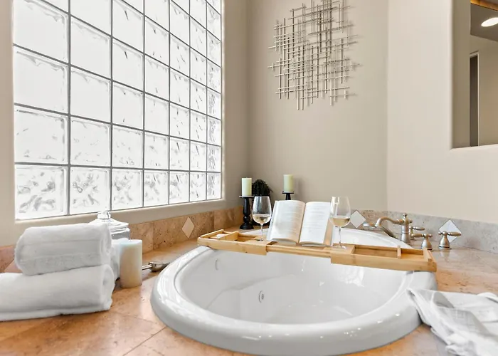 Holiday home The Debonair Derby By Paseohomesaz With Heated Pool Scottsdale