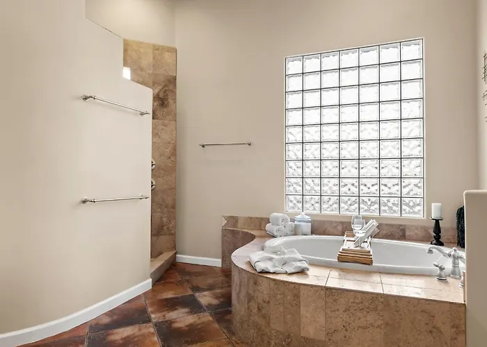 The Debonair Derby By Paseohomesaz With Heated Pool * Scottsdale